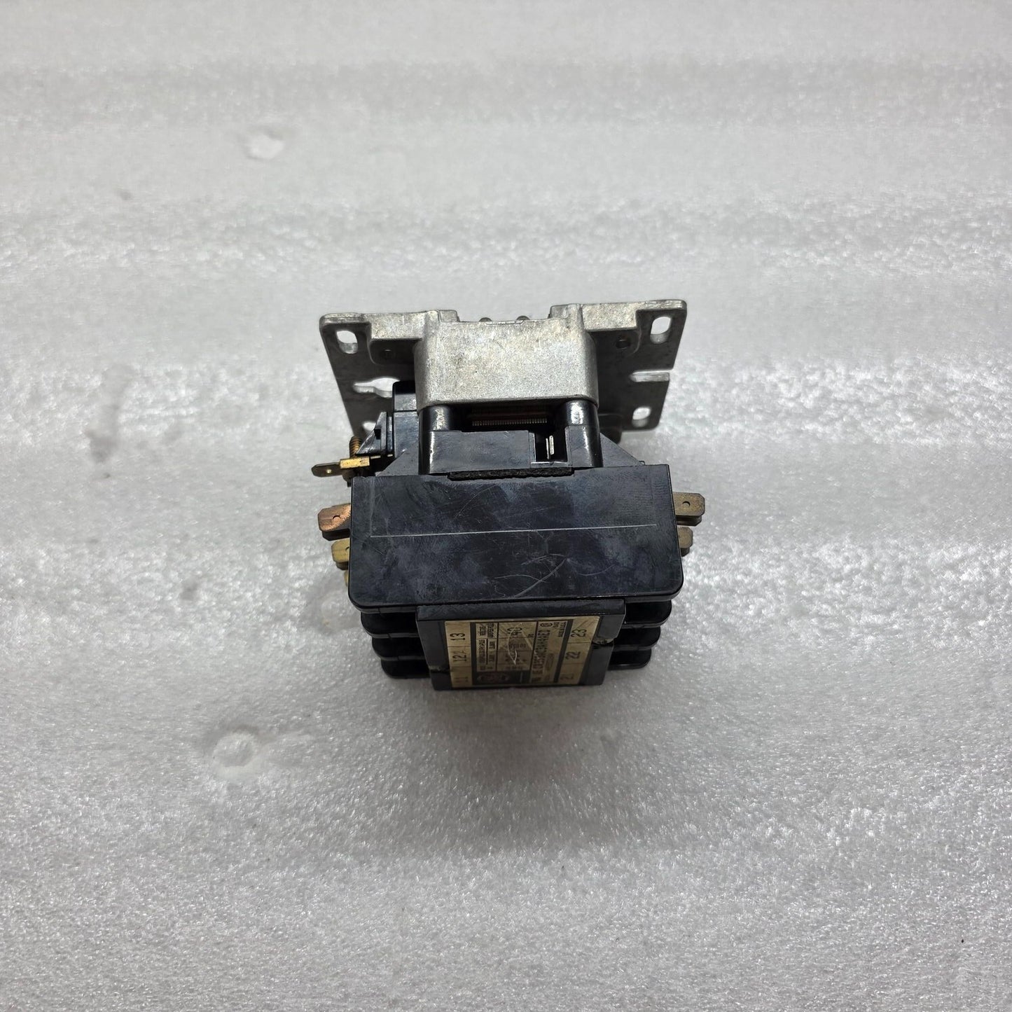 GENERAL ELECTRIC CR353AC3AH4AED MAGNETIC CONTACTOR 30A 24VAC