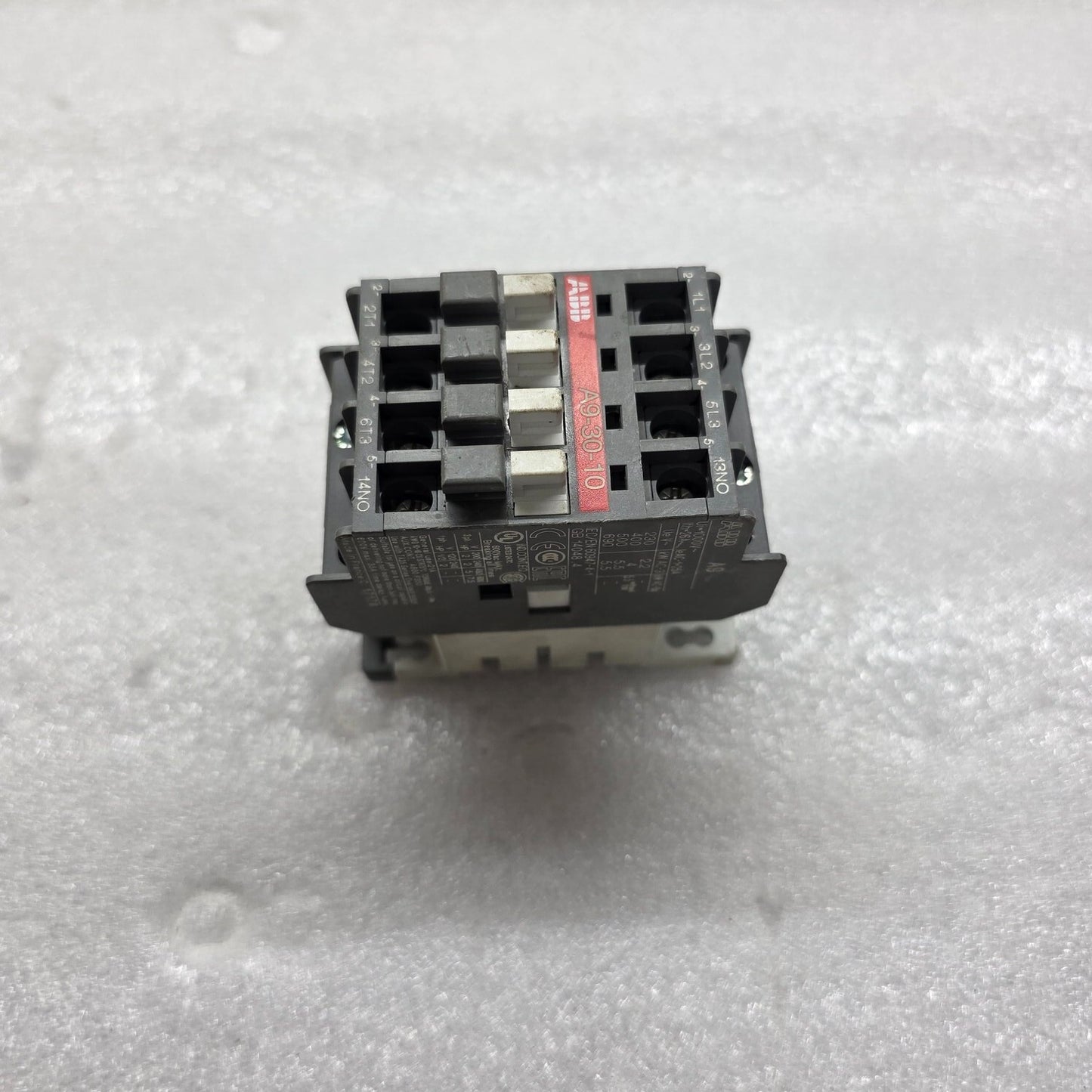 ABB A9-30-10 CONTACTOR 220-240V