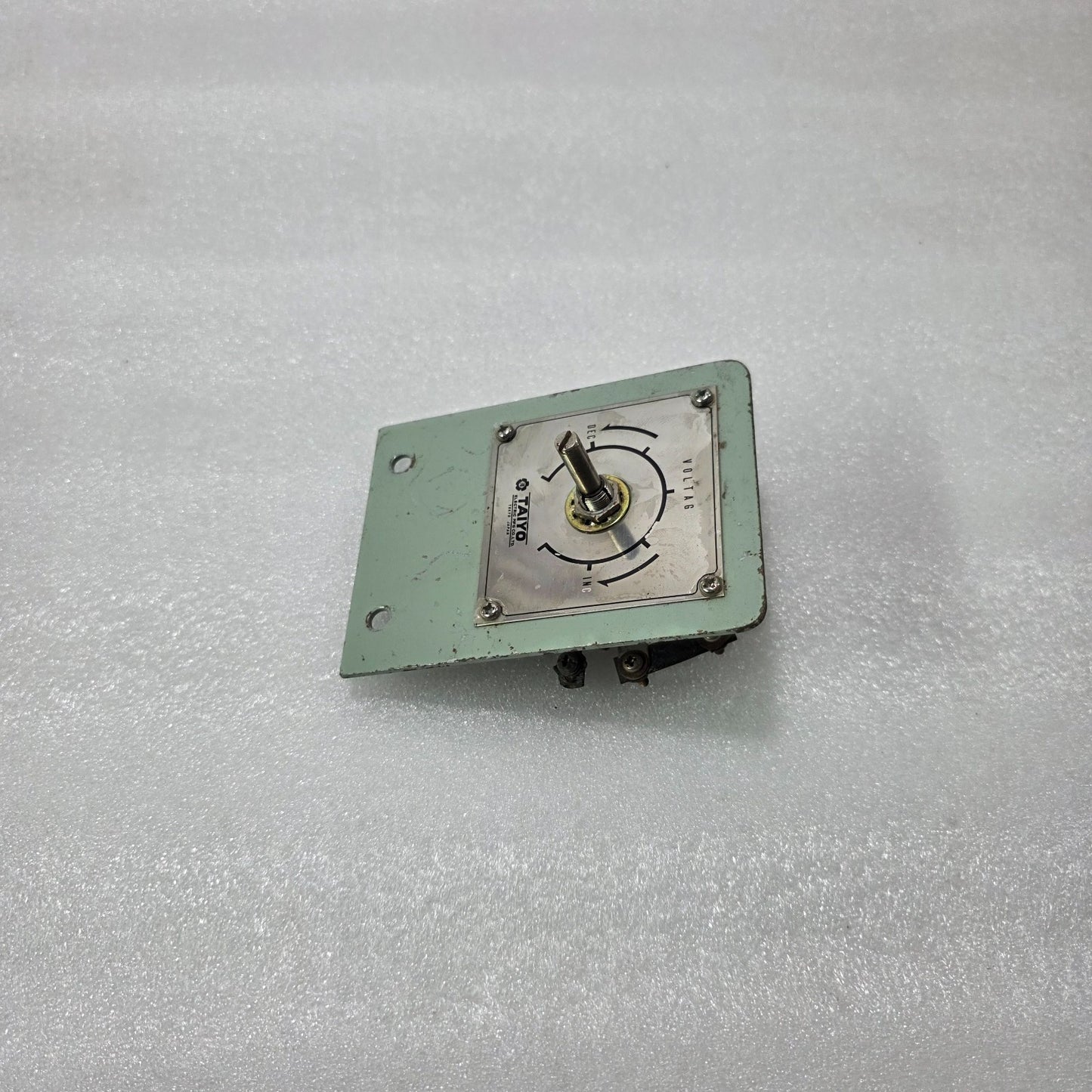 TAIYO ELECTRIC F50 500Ω VOLTAGE REGULATOR POTENTIOMETER