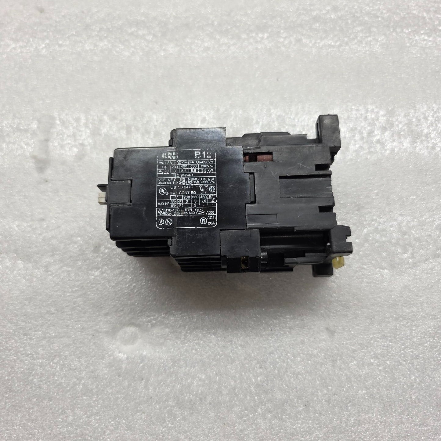 ABB B12-30-22 MAGNETIC CONTACTOR 24-28VAC