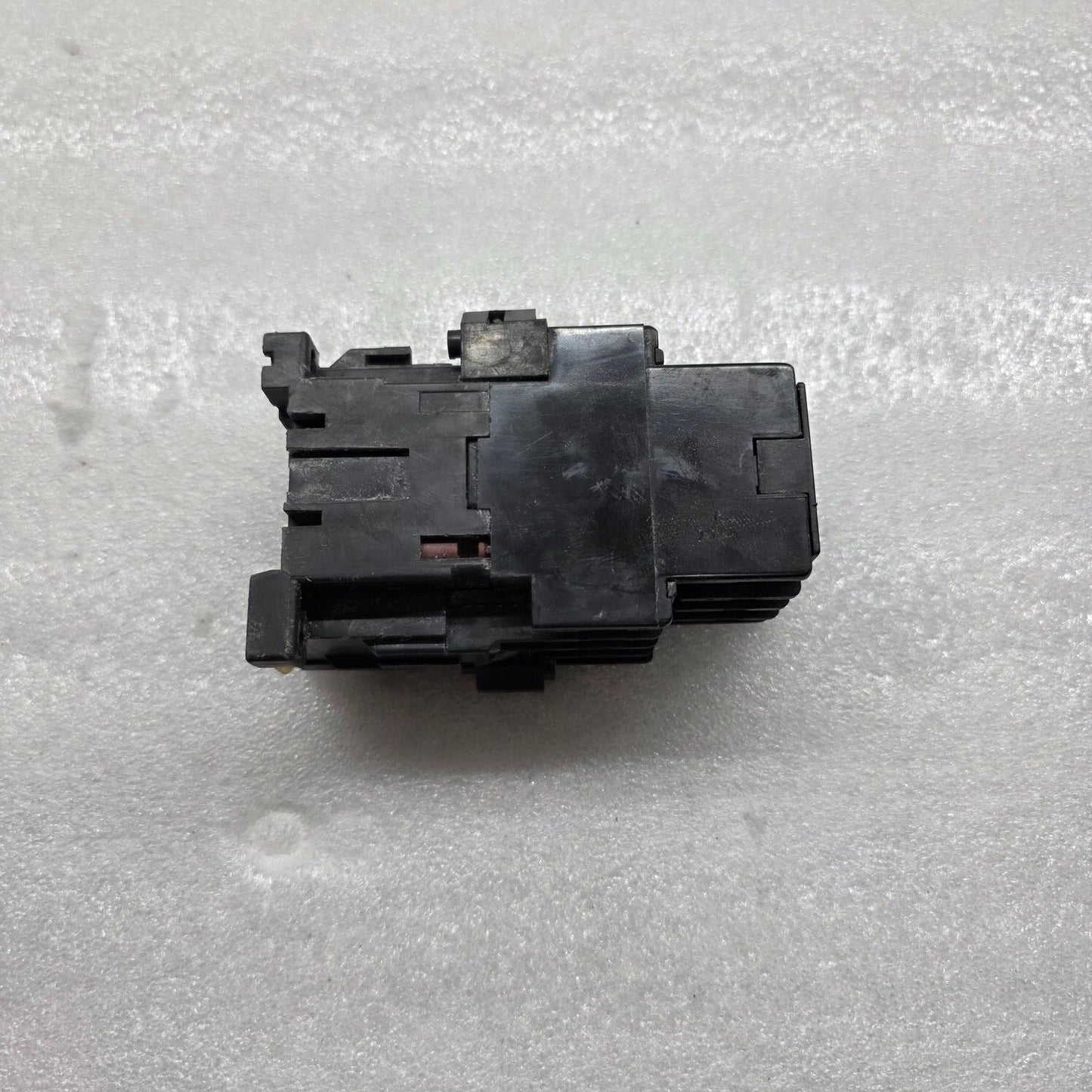 ABB B12-30-22 MAGNETIC CONTACTOR 24-28VAC