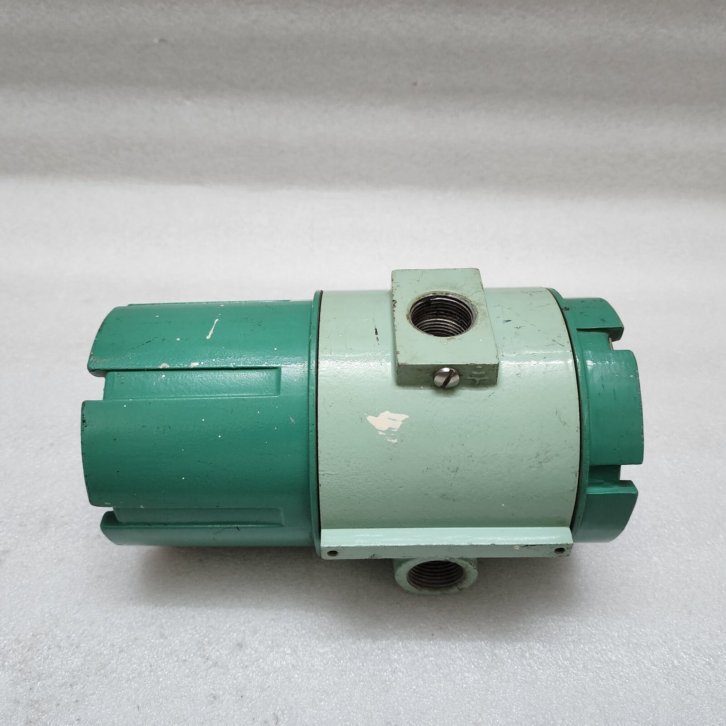 OVAL VR MAG FM-656 DIGITAL FLOW METER 4.0