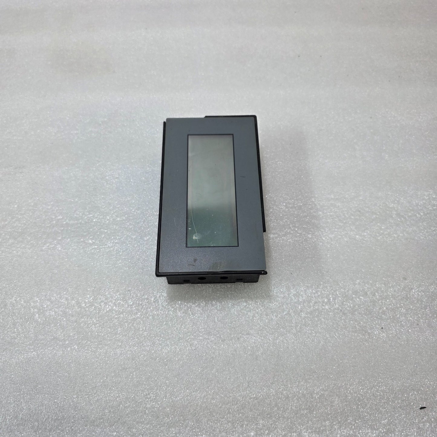 OMRON NT3S-ST124B-E INTERACTIVE DISPLAY HMI 24VDC 3.5W OPERATOR PANEL