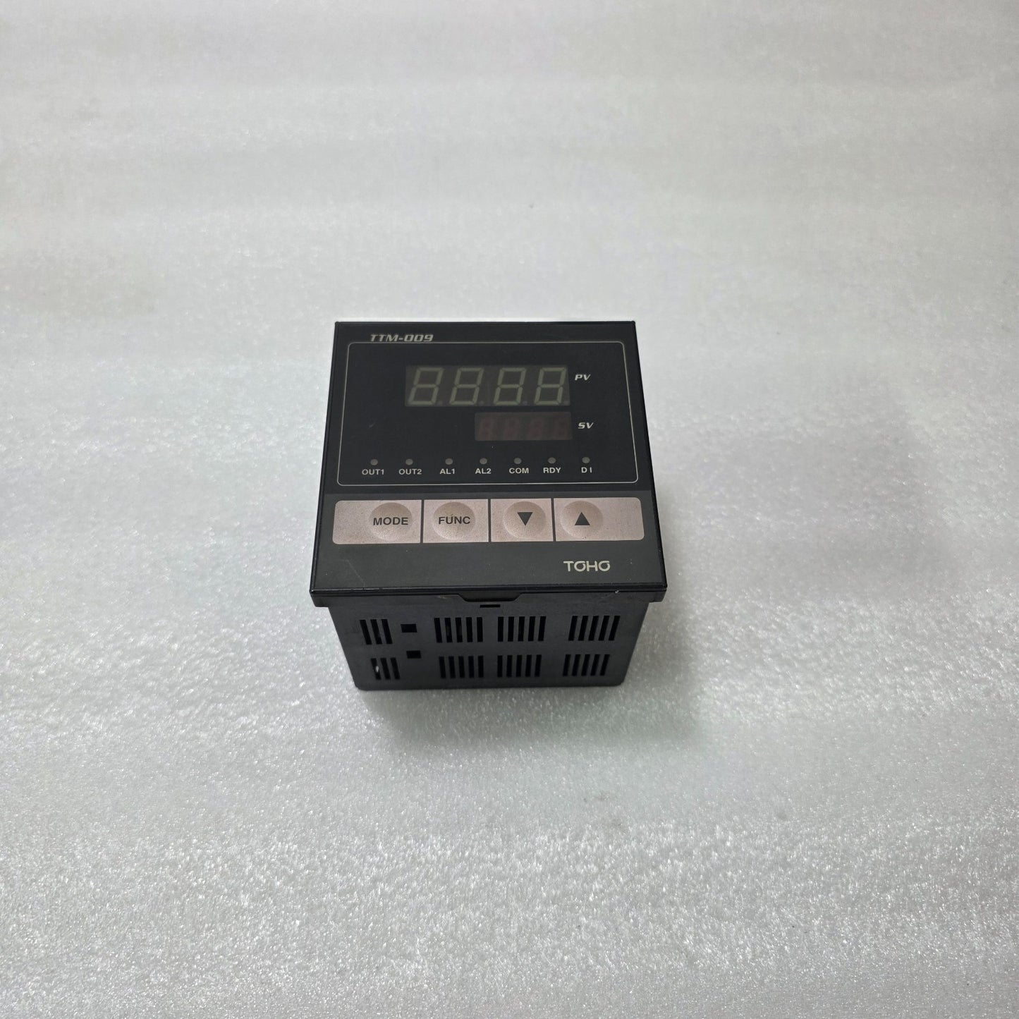 TOHO TTM-009-R-A DIGITAL TEMPERATURE CONTROLLER | PID CONTROLLER | 100–240VAC
