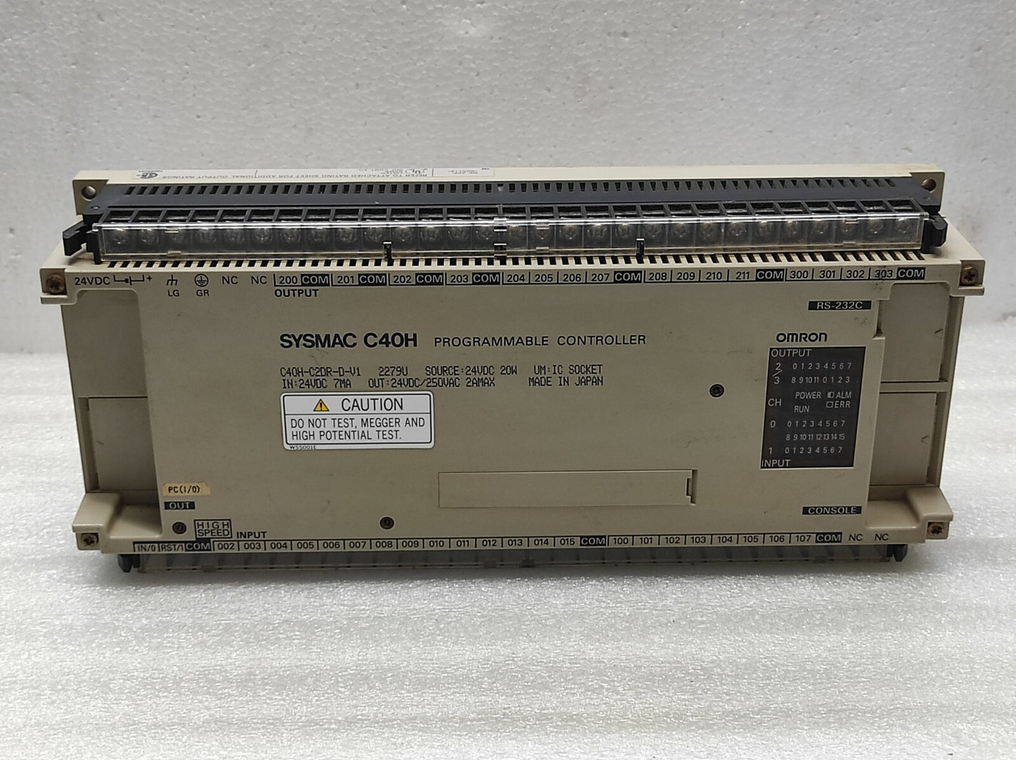 OMRON SYSMAC C40H PROGRAMMABLE CONTROLLER C40H-C2DR-D-V1