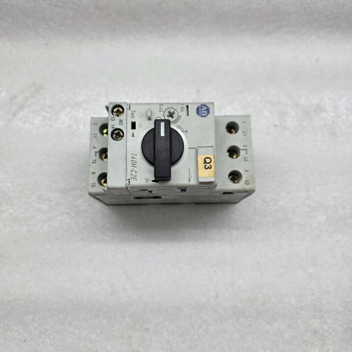 ALLEN BRADLEY CAT 140M-C2E-B10  MOTOR CIRCUIT PROTECTOR 0.63-1.0 A