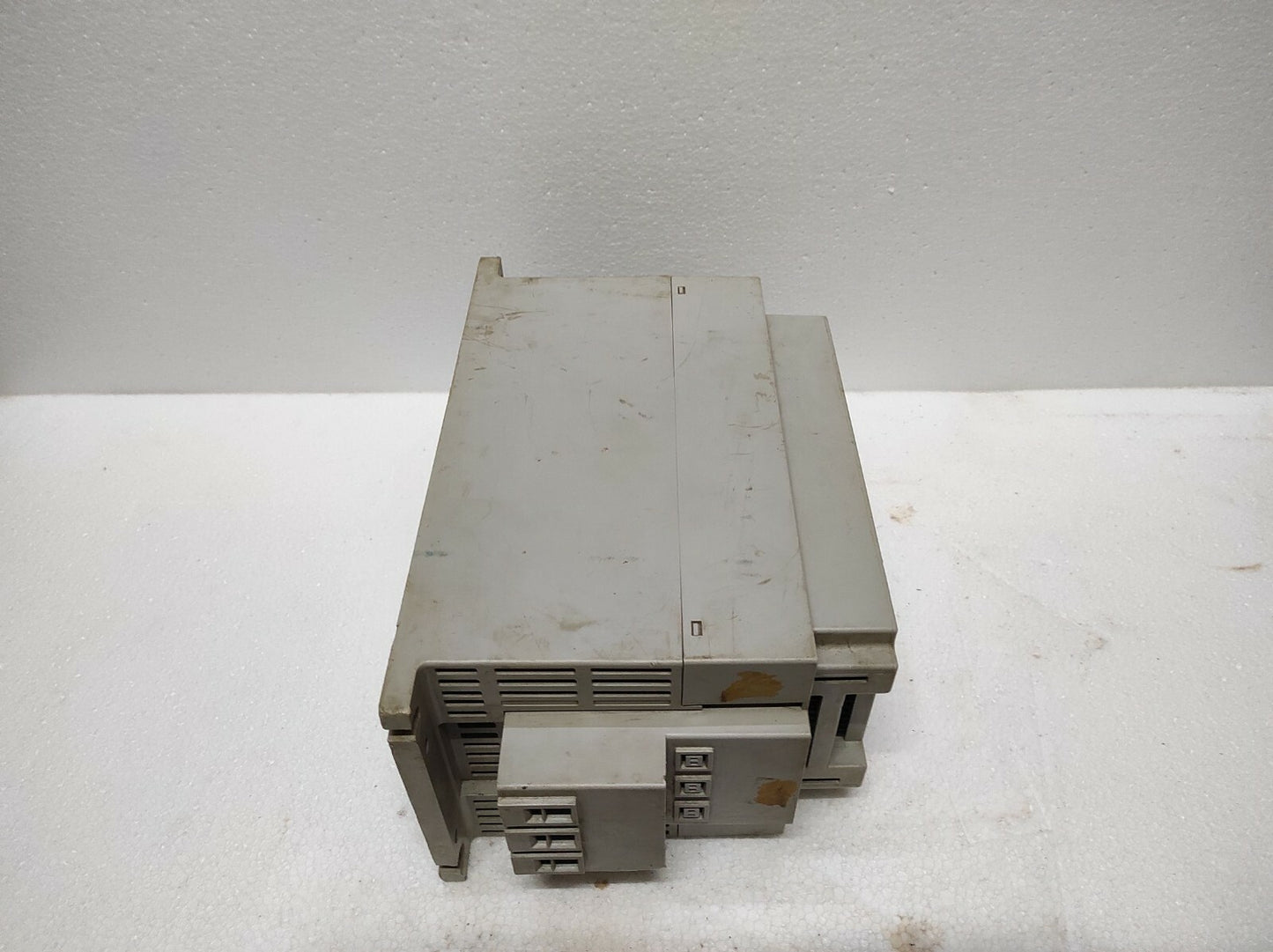 Allen Bradley SMC-FLEX CAT NO 150-F60NBD Series B Motor Controller Soft Starter