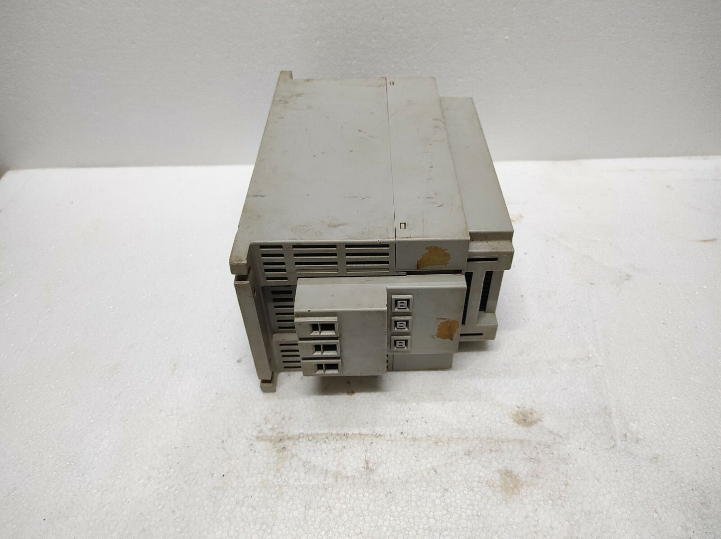 Allen Bradley SMC-FLEX CAT NO 150-F60NBD Series B Motor Controller Soft Starter