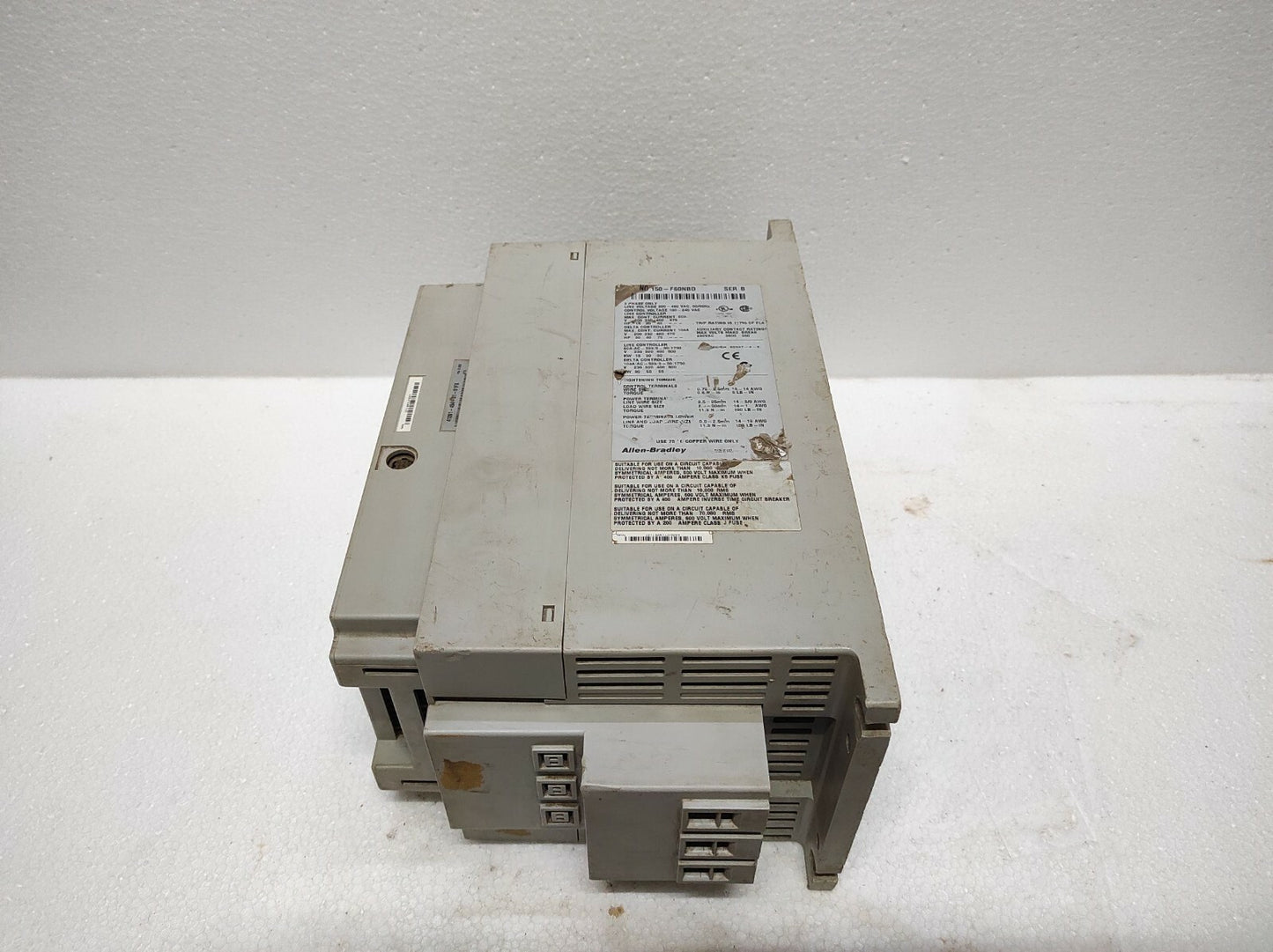 Allen Bradley SMC-FLEX CAT NO 150-F60NBD Series B Motor Controller Soft Starter