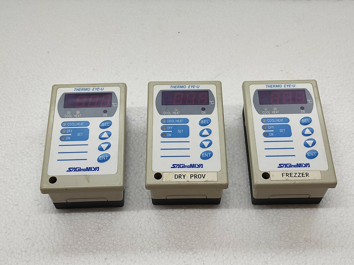 Saginomiya Thermo EYE-U Temperature Controller 85-265 VAC