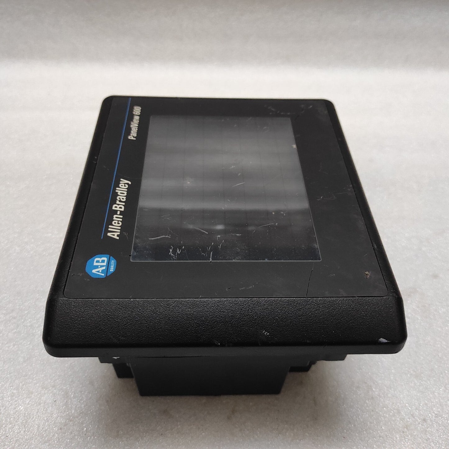 ALLEN BRADLEY PANELVIEW 600 CAT 2711-T6C3L1 HMI 24VDC