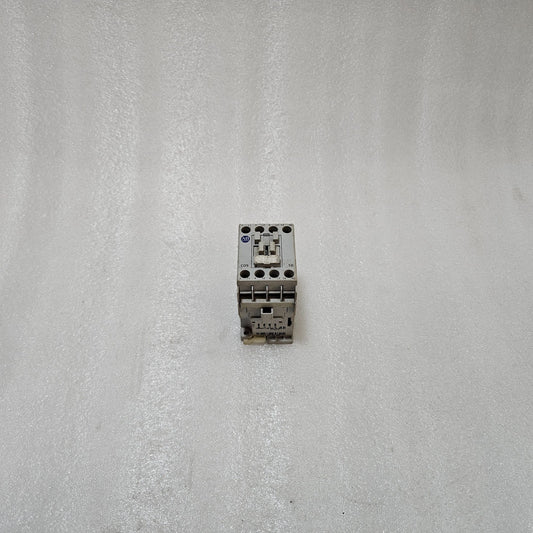 ALLEN-BRADLEY 100-C09*10 SERIES A CONTACTOR – 9A 3-POLE, 600V AC, 5KA SCCR, 230V