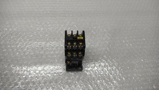 FUJI ELECTRIC SRC50-2F/X (3A3B) MAGNETIC CONTACTOR 200-220V