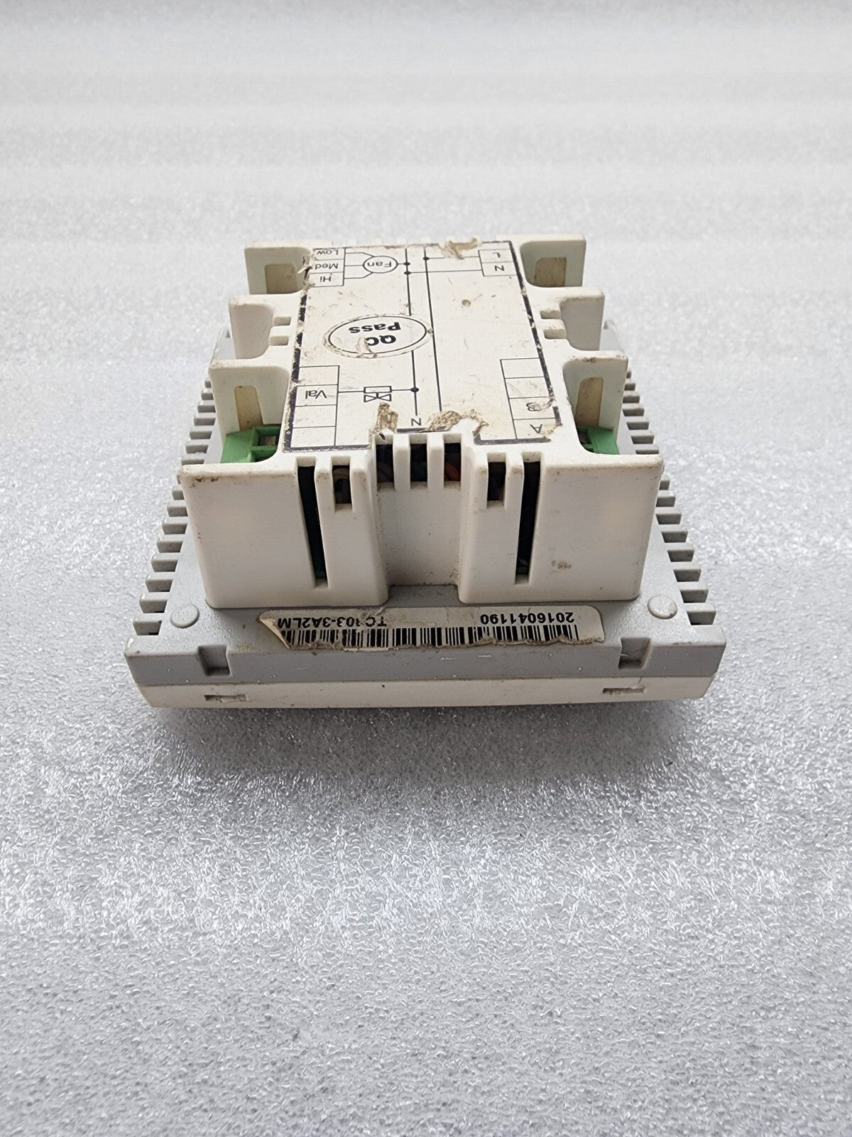 TC303-3A2LM DIGITAL FAN COIL THERMOSTAT
