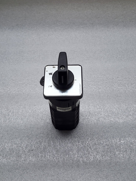 SALZER P220-61070-A01 CAM SWITCH
