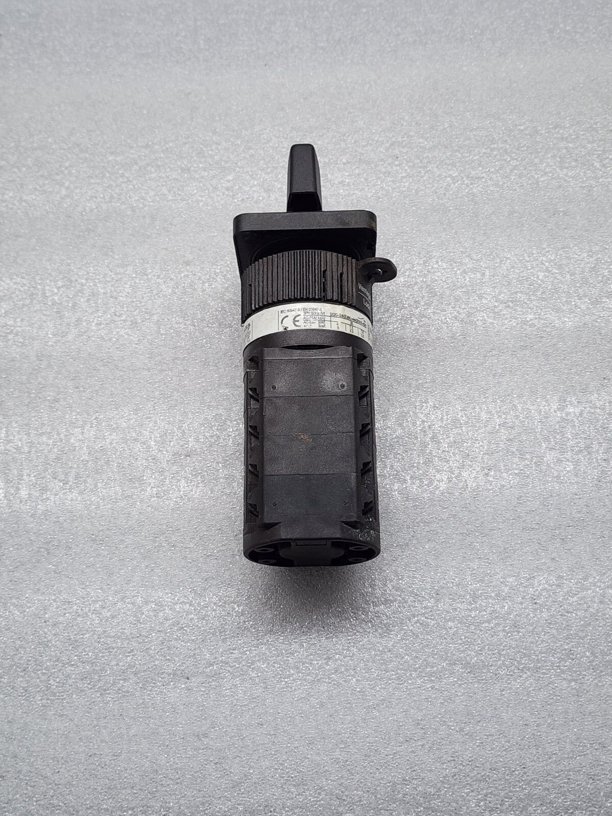 SALZER P220-61070-A01 CAM SWITCH