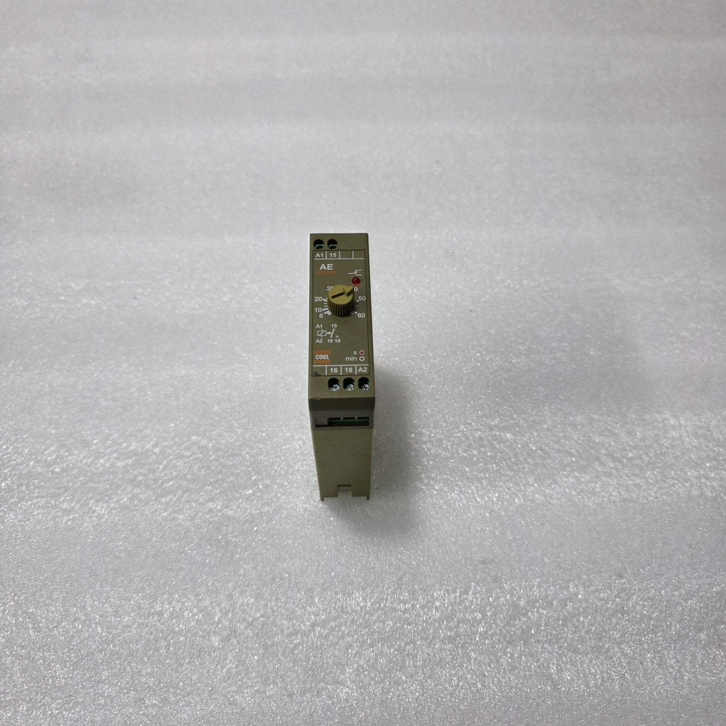 COEL AE 60 S TIMER RELAY 24V AC/DC 6–60 SECOND ON DELAY AE60