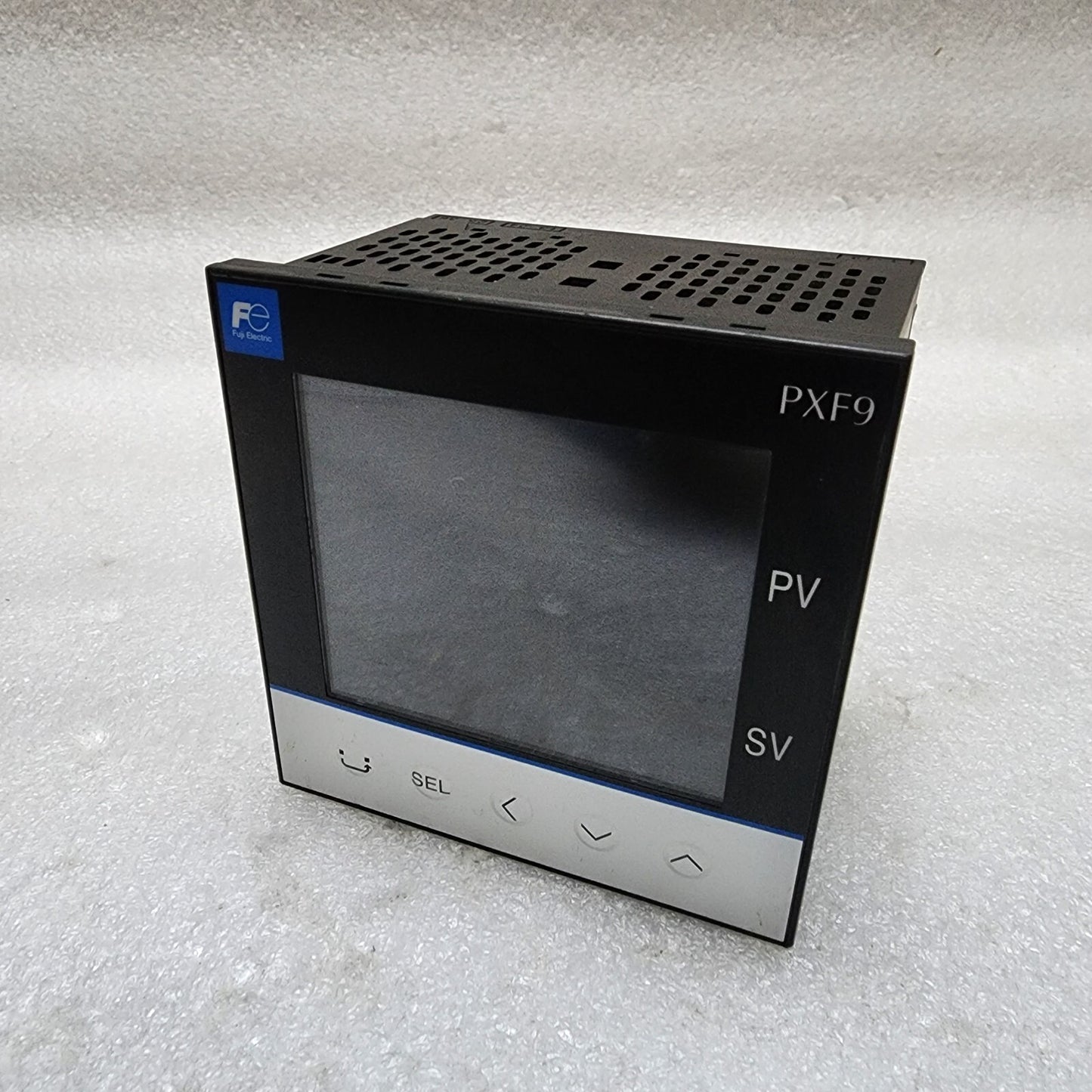 FUJI ELECTRIC PXF9ACC2-FVY00-P TEMPERATURE CONTROLLER 100-240VAC