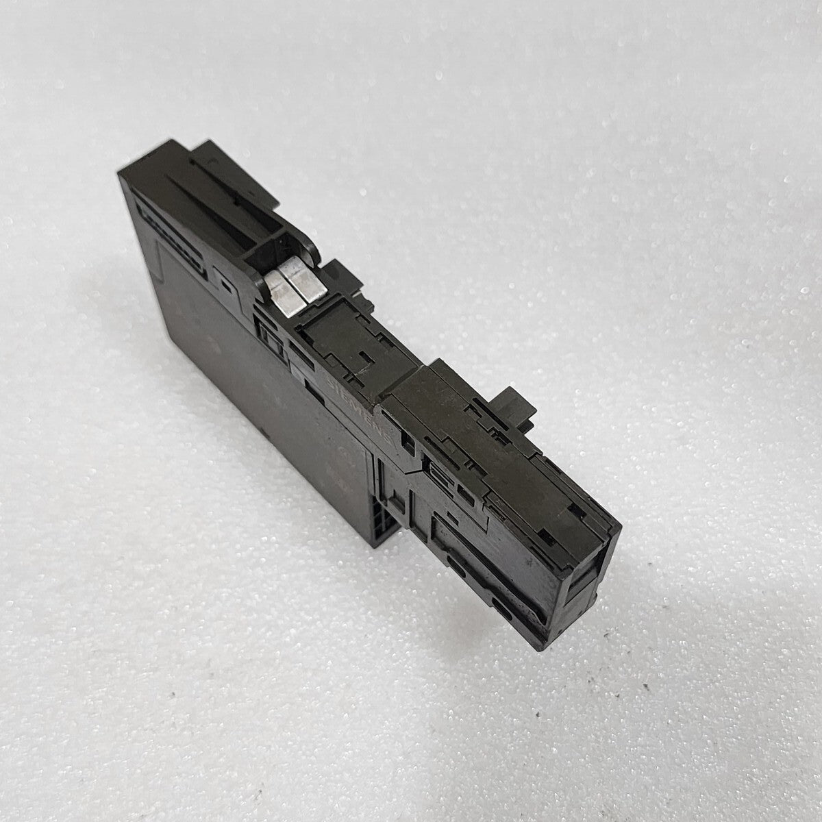 SIEMENS 6ES7 132-4BD30-0AA0 DIGITAL OUTPUT MODULE