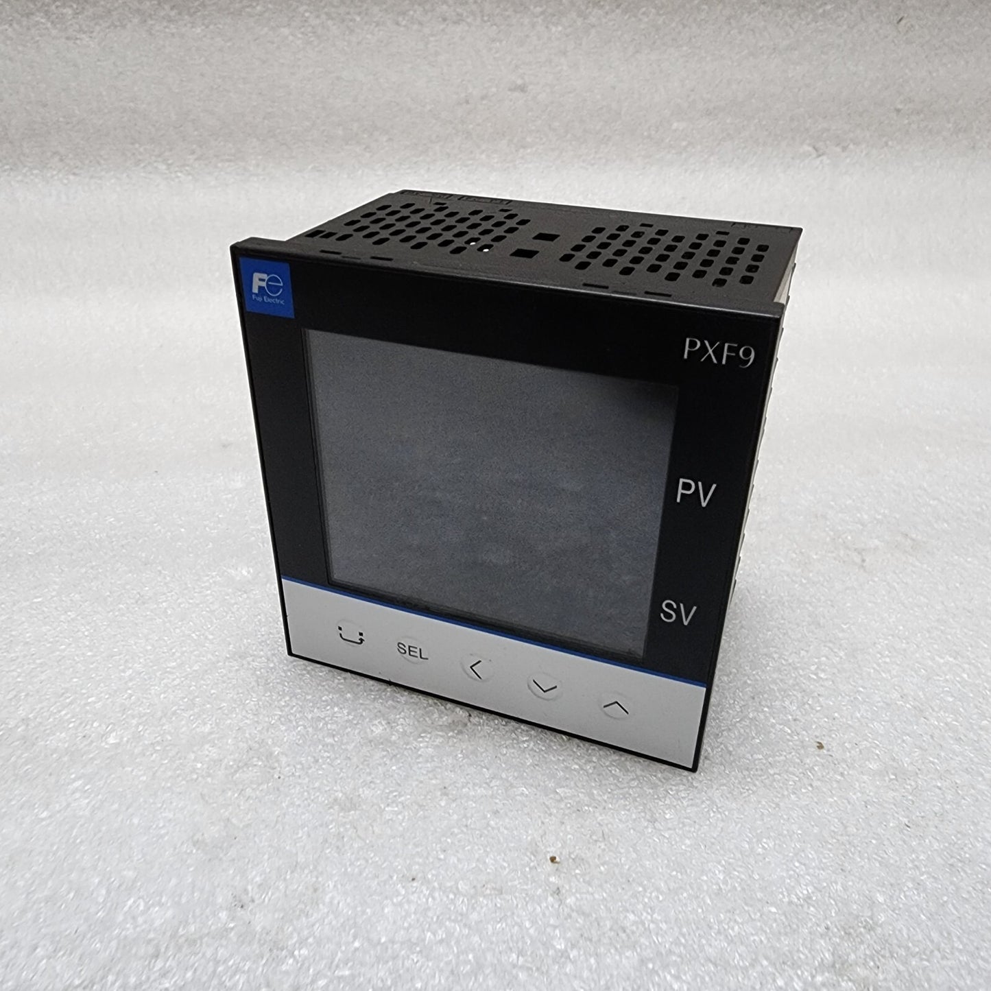 FUJI ELECTRIC PXF9ABY2-1V100 TEMPERATURE CONTROLLER 100-240VAC