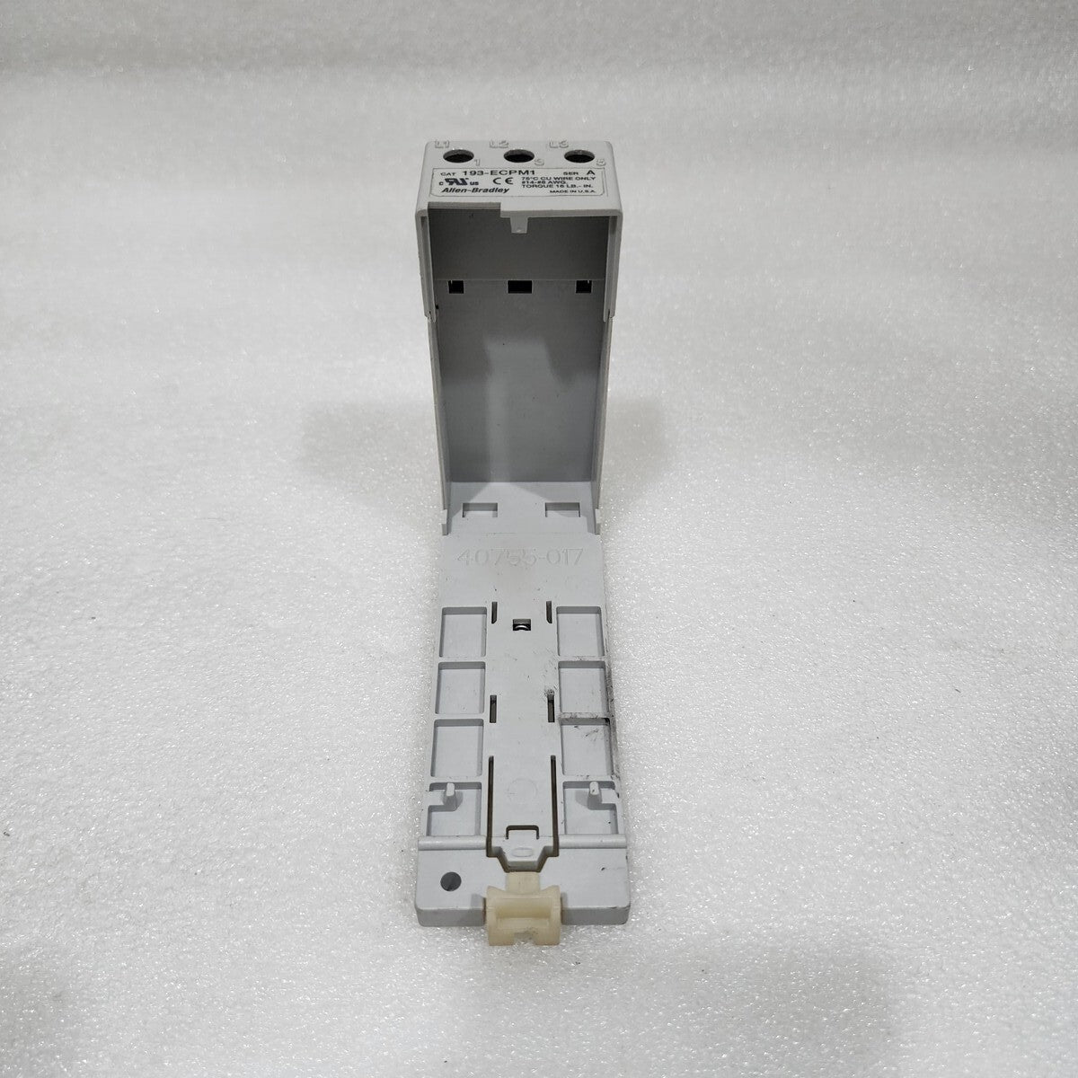 ALLEN BRADLEY CAT 193-ECPM1 DIN RAIL PANEL ADAPTER