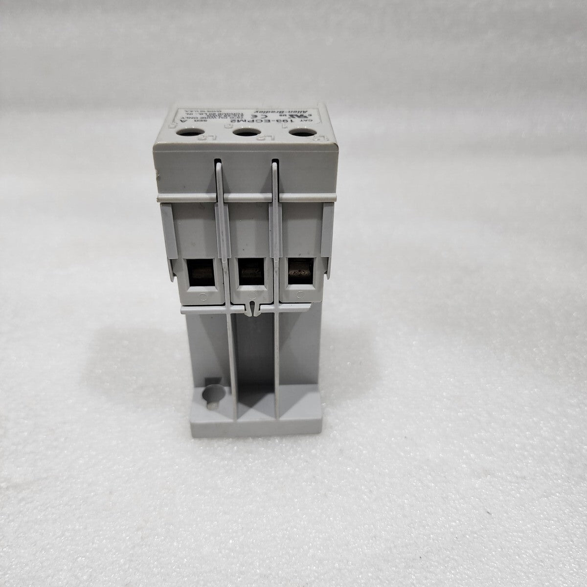 ALLEN BRADLEY CAT 193-ECPM2 DIN RAIL PANEL ADAPTER
