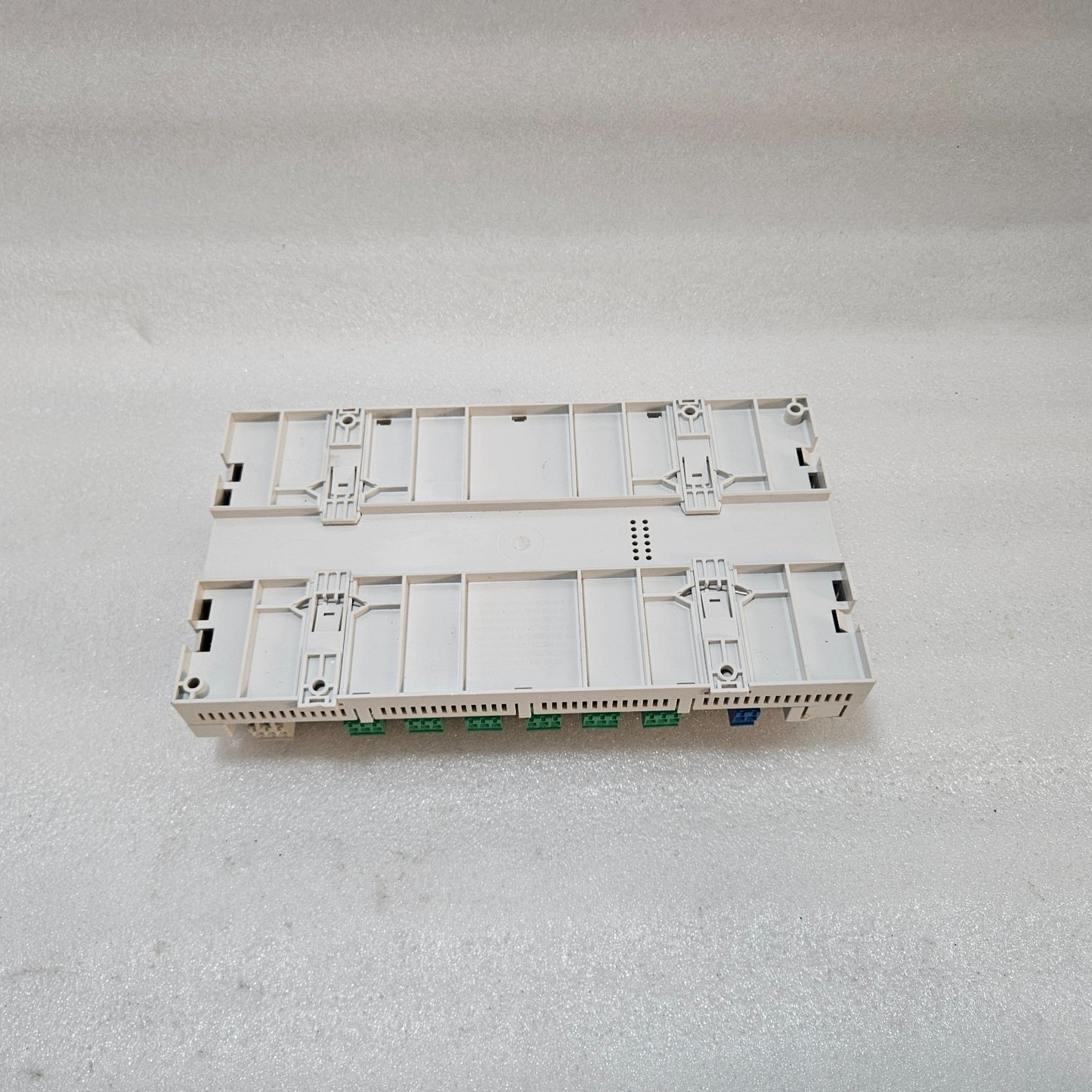 SIEMENS PXC22.D BUILDING AUTOMATION CONTROLLER, BACNET HVAC CONTROLLER, 24V AC,