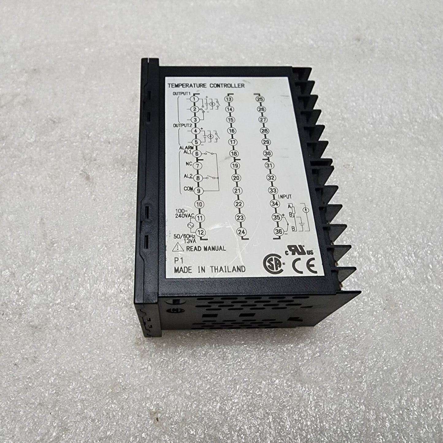 FUJI ELECTRIC PXF5ACY2-1V100 TEMPERATURE CONTROLLER 100-240VAC