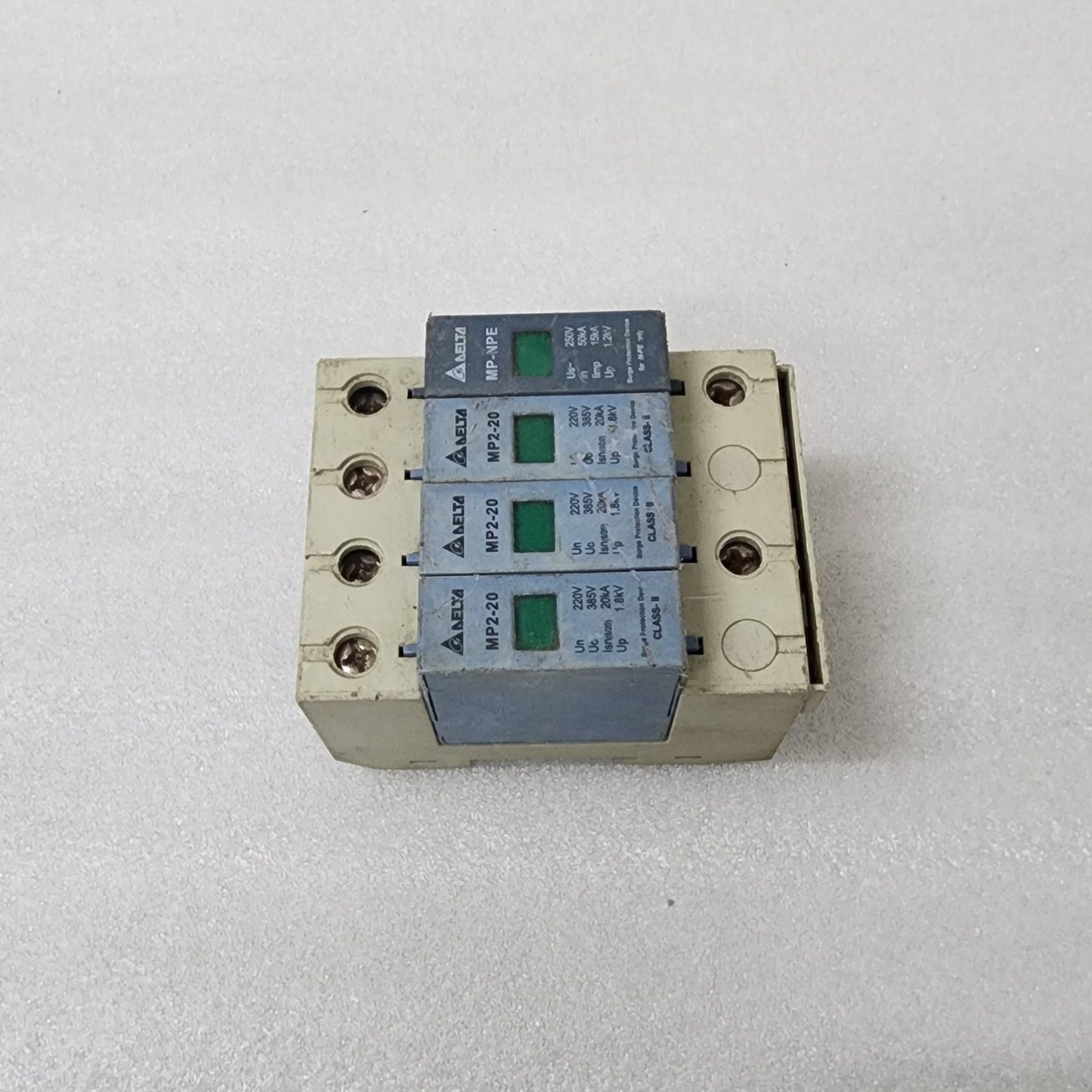 DELTA MP2-20 (3-UNIT) SURGE PROTECTOR MP-NPE(1-UNIT) SURGE ARRESTOR