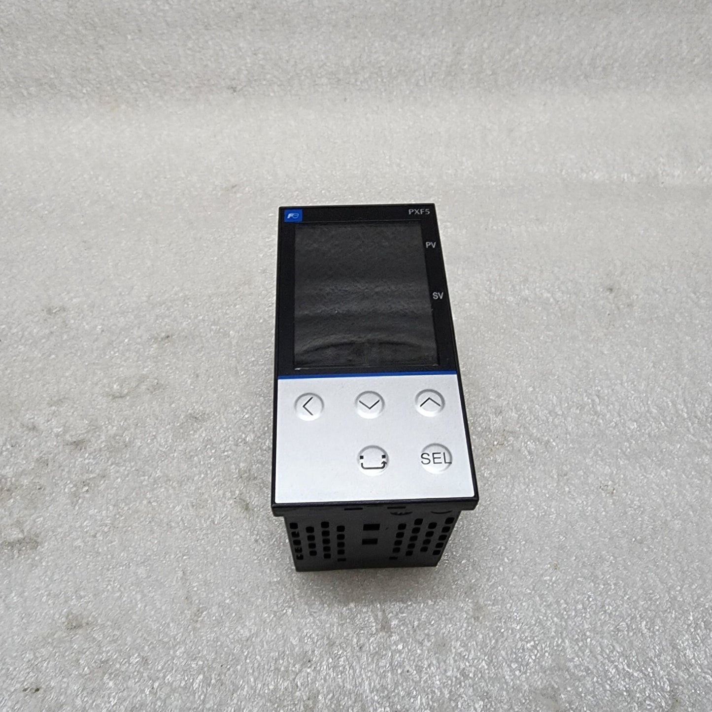 FUJI ELECTRIC PXF5ABE2-MV100-P TEMPERATURE CONTROLLER 100-240VAC