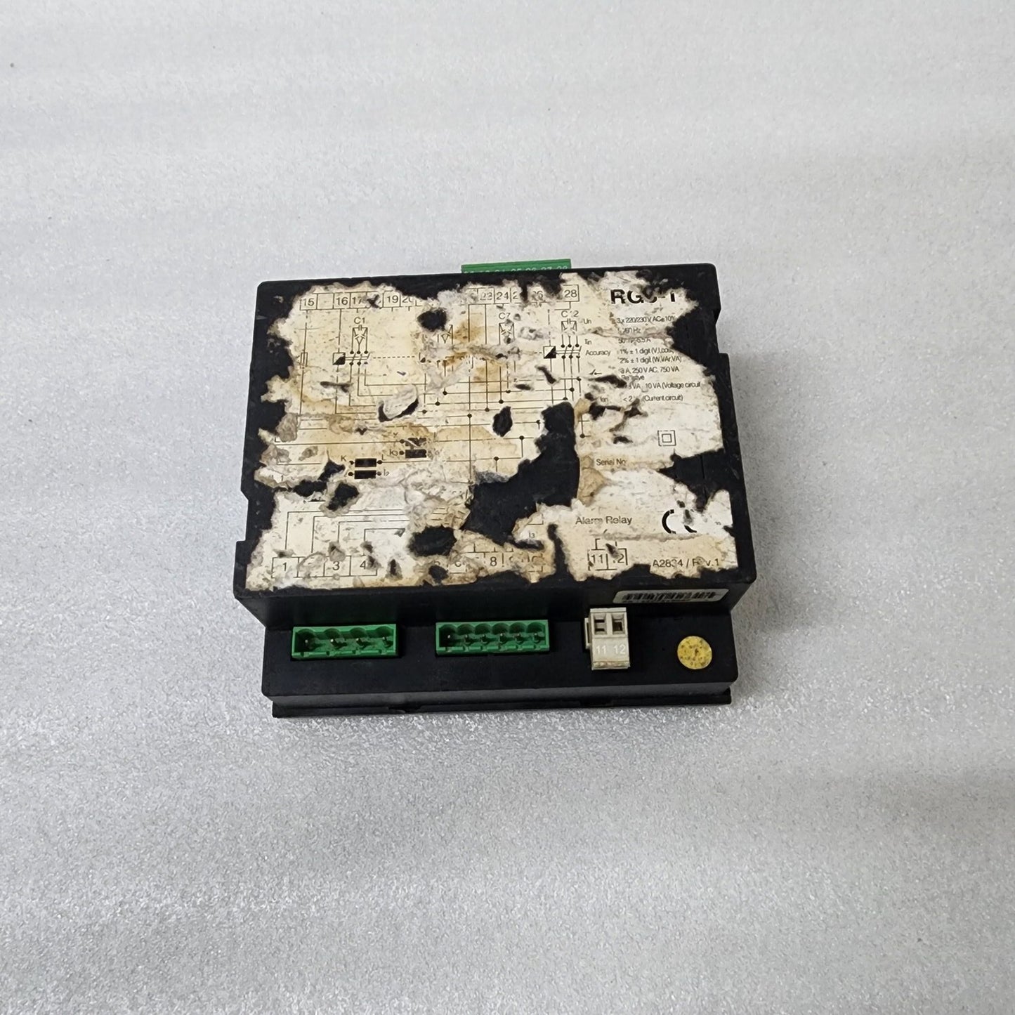 BCH ELECTRIC LIMITED RG3-8T 3-PHASE POWER FACTOR CONTROLLER
