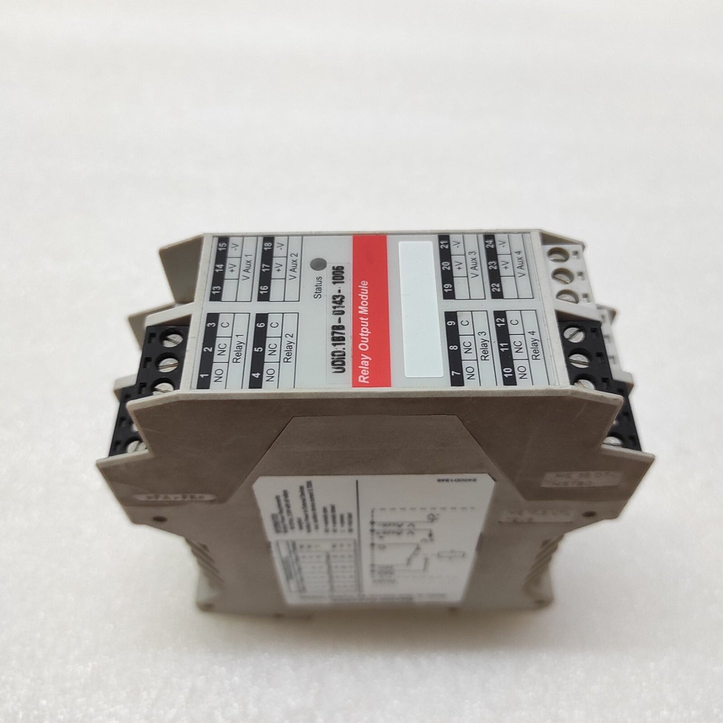HONEYWELL ISIS-V-1040 RELAY OUTPUT MODULE 2400B1040