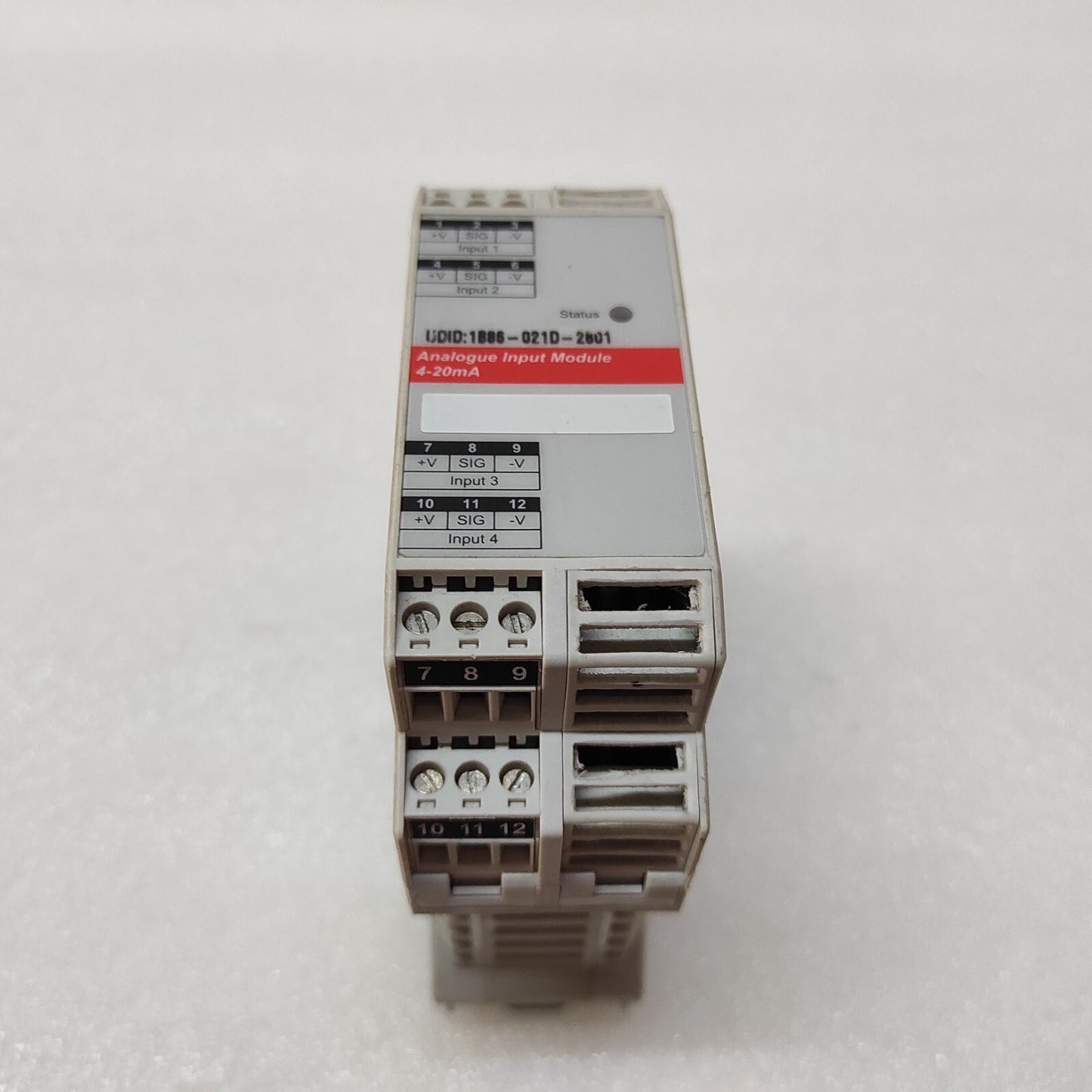 HONEYWELL ISIS-V-1000 ANALOGUE INPUT MODULE 2400B1000 24VDC