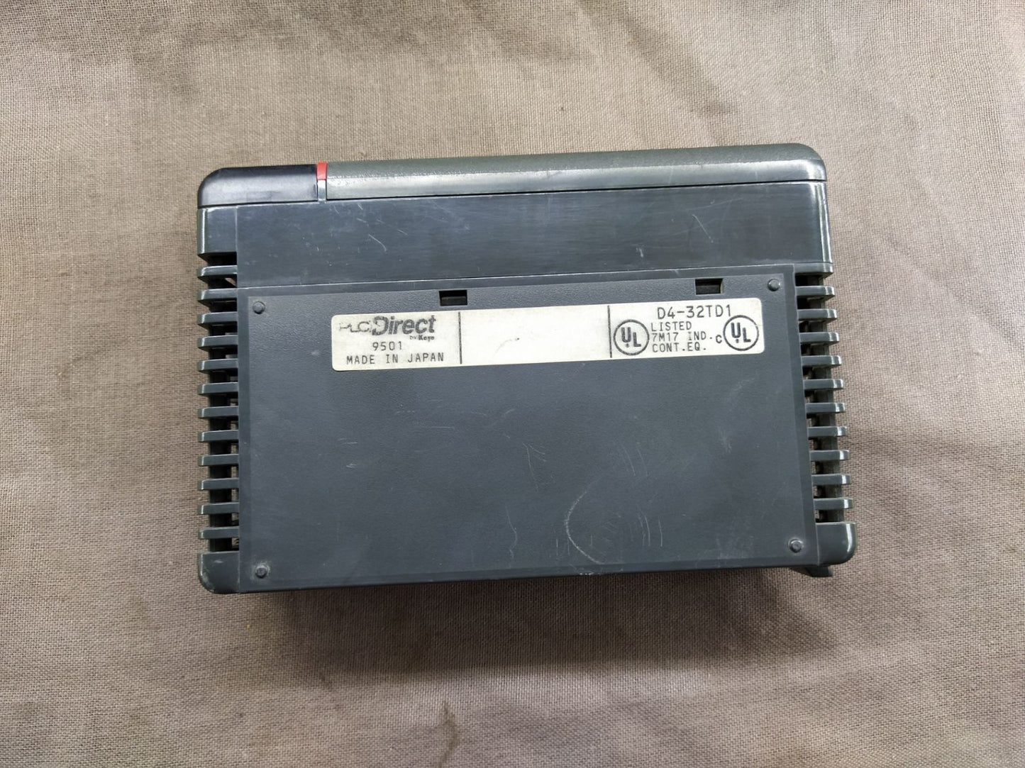 PLC DIRECT D4-32TD1 DISCRETE OUTPUT MODULE D432TD1