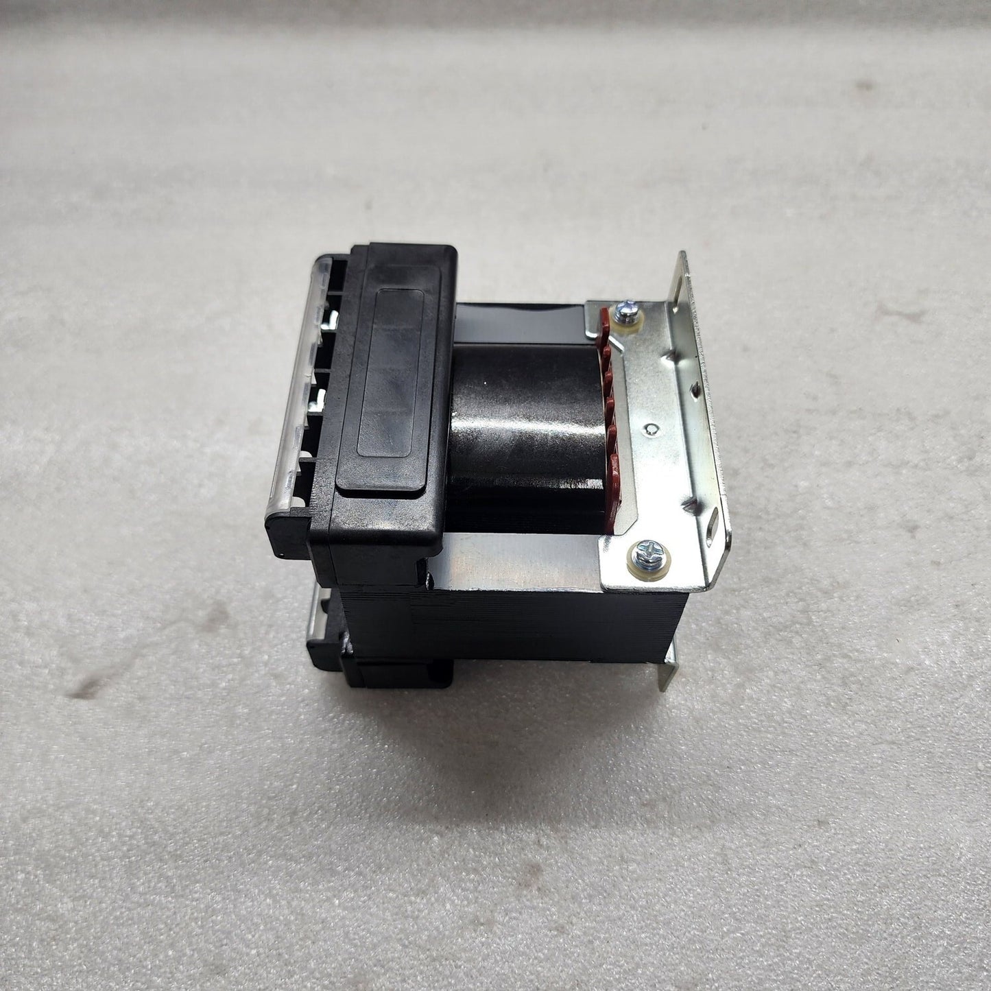 ZHEJIANG CHUANBIAN ELECTRIC BK-100 SINGLE PHASE TRANSFORMER 100VA 220V TO 110V