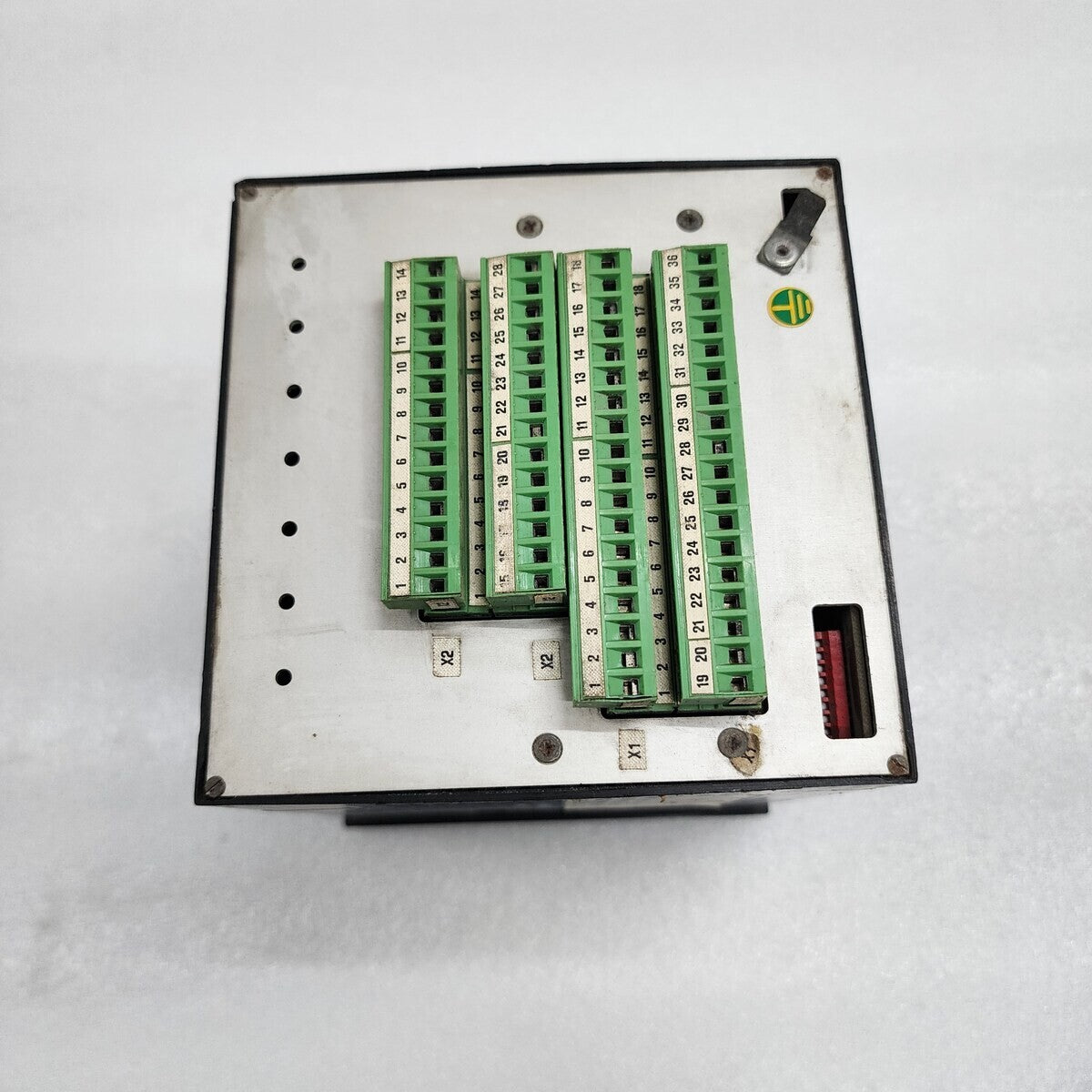 KRACHT ASR 16 TEMPERATURE CONTROLLER