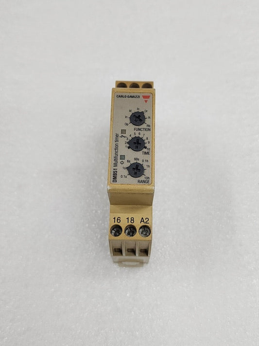 CARLO GAVAZZI DMB51CM24 MULTIFUNCTION TIMER 24-240VAC / 24VDC