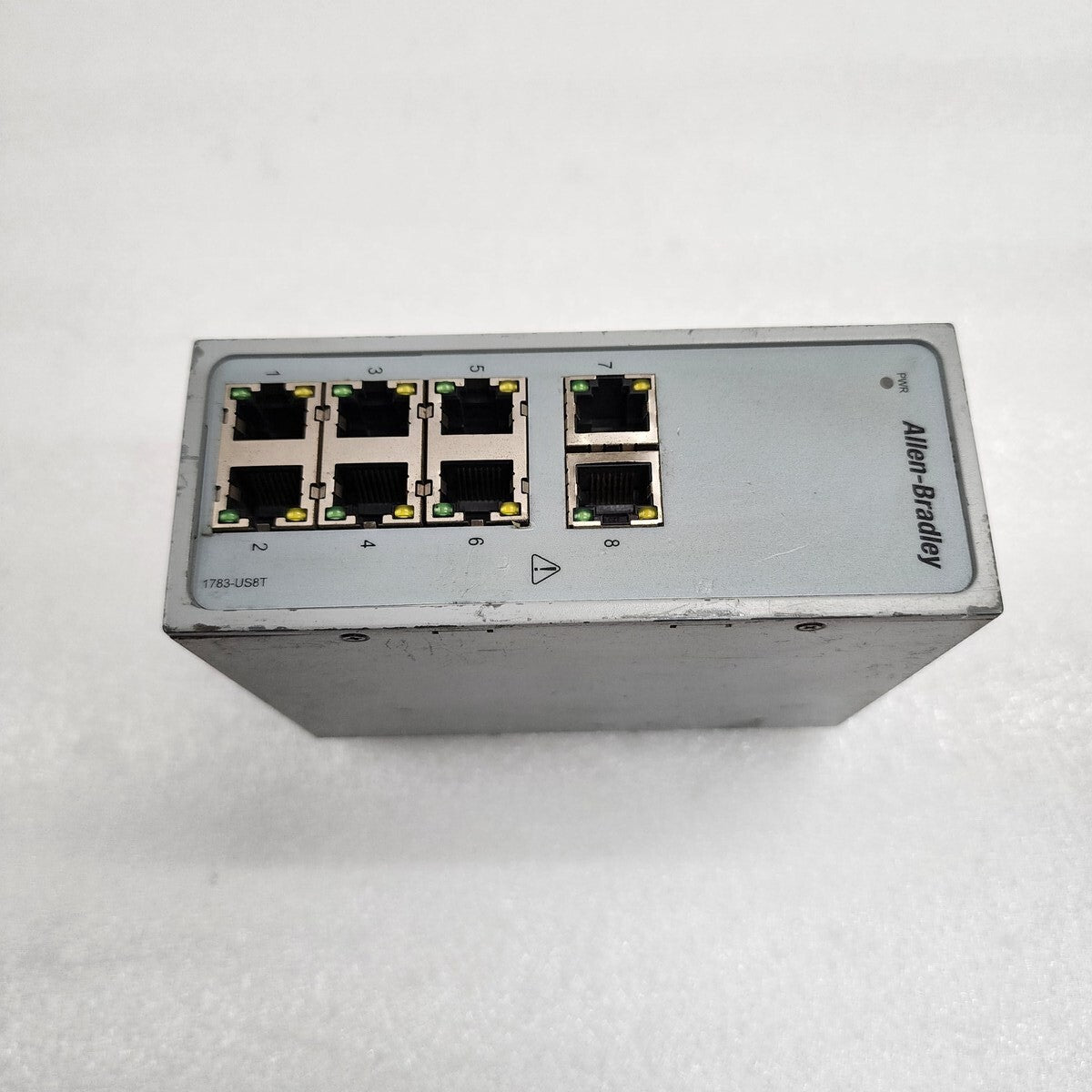 ALLEN BRADLEY CAT 1783-US8T ETHERNET SWITCH SER A 171228