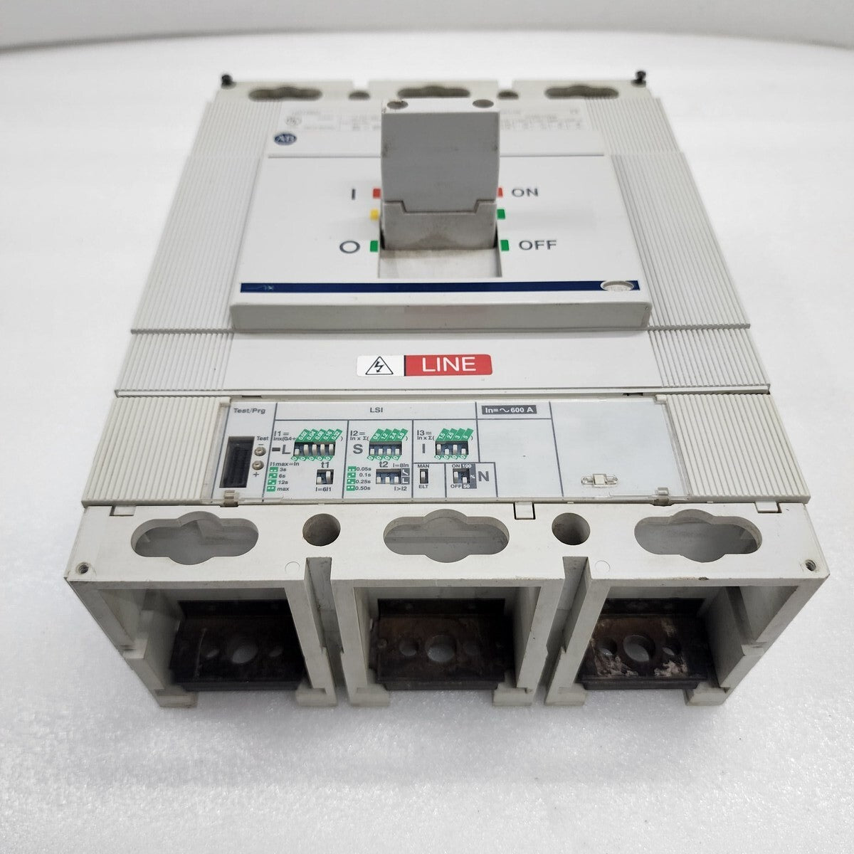 ALLEN BRADLEY CAT 140G-M6X3 CIRCUIT BREAKER 600A BE31025582