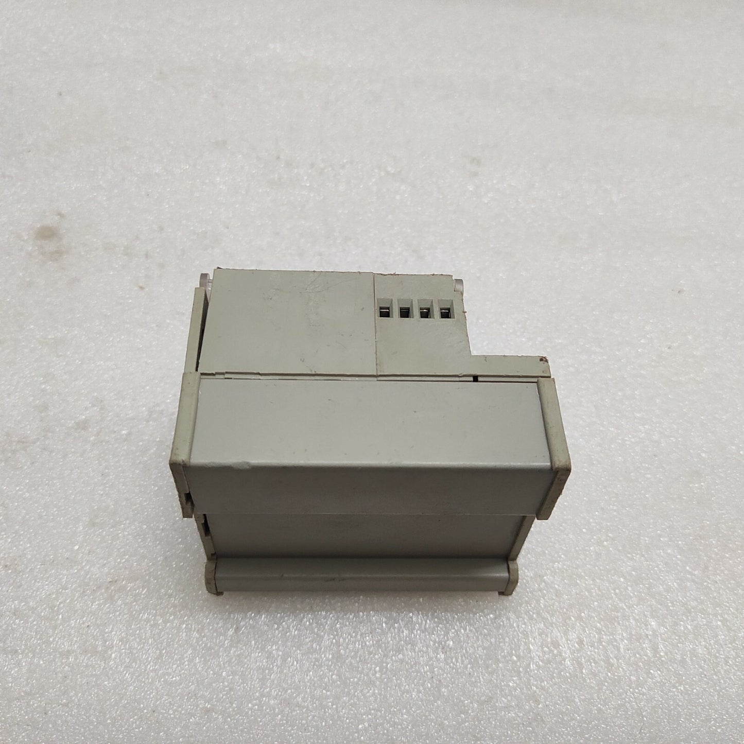 SE ABE7-CPA21 CONNECTION SUB-BASE MODULE