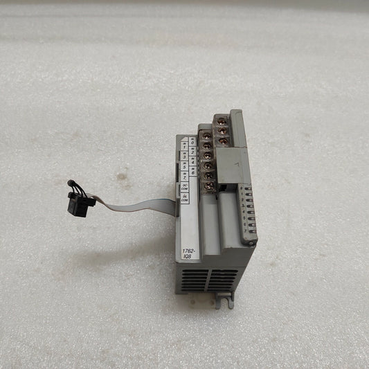 ALLEN BRADLEY CAT 1762-IQ8 MICROLOGIX