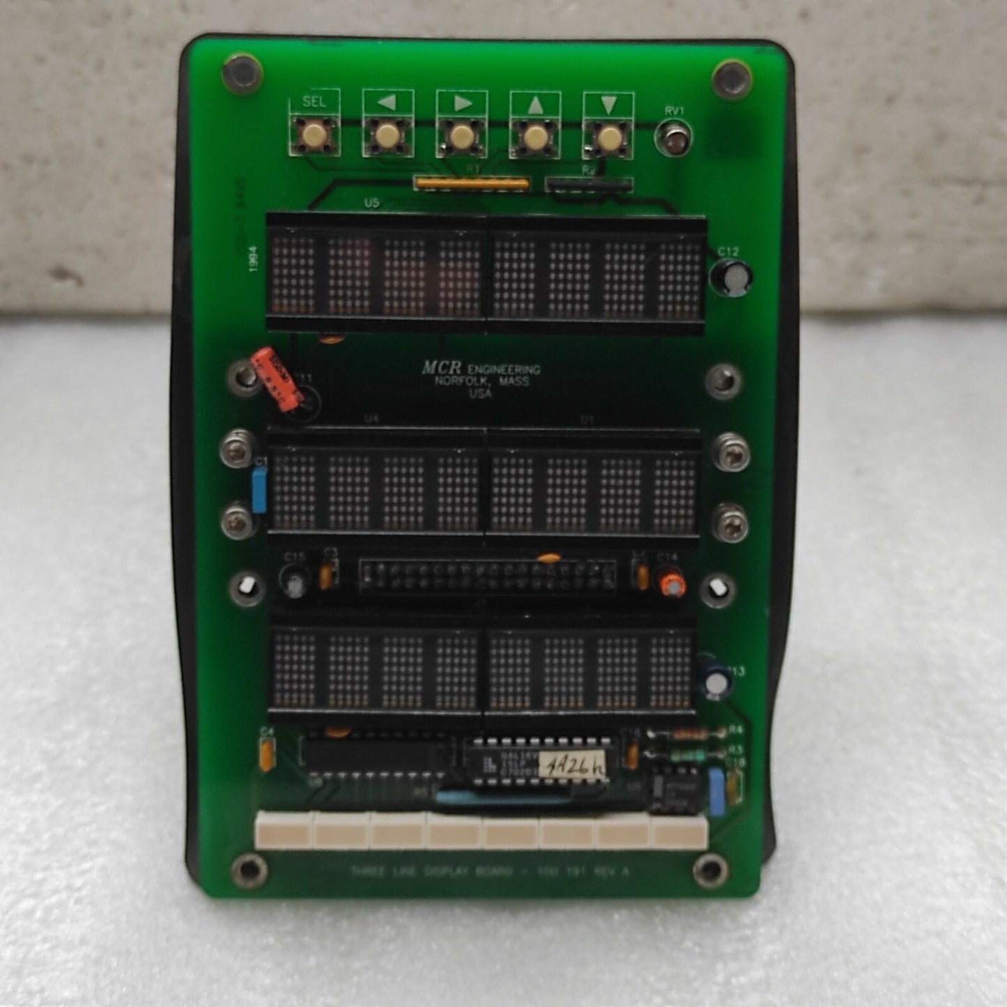 MCR ENGINEERING CFGNES04 MODULE 100 096 REVISION C THREE LINE DISPLAY BOARD 100-
