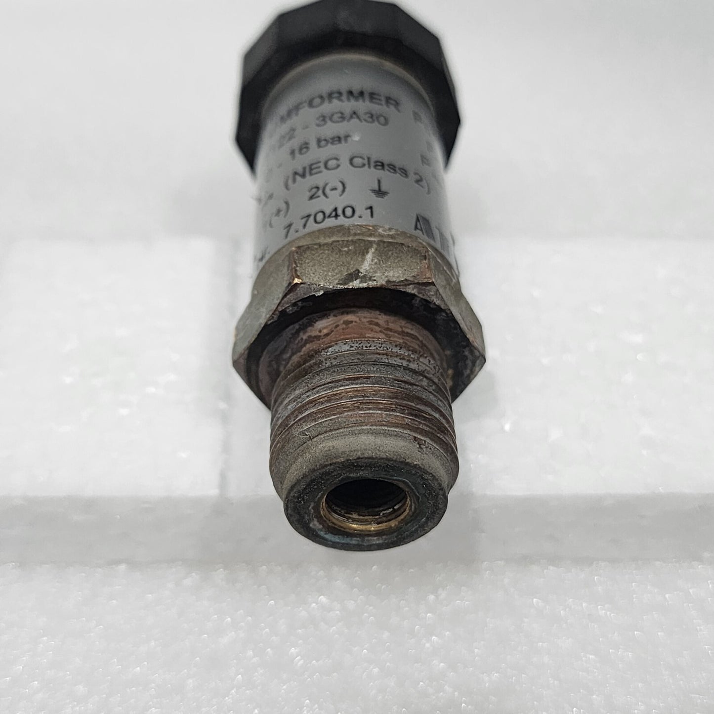 SIEMENS 2MF1122-3GA30 DRUCKMEBUMFORMER P62 PRESSURE SENSOR