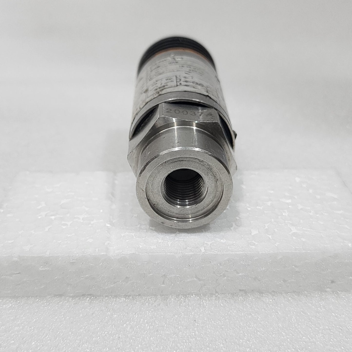 IFM PN5004 PRESSURE SENSOR WITH DISPLAY