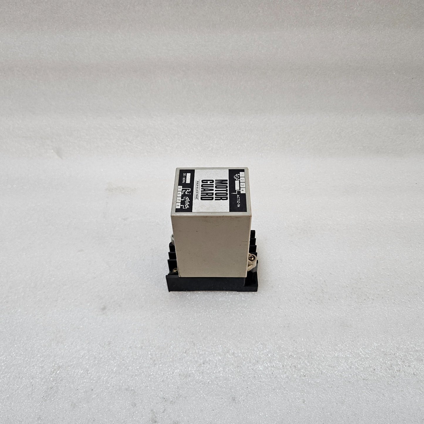 FUJI MOTOR GUARD ACT1Z-1N MOTOR PROTECTION RELAY 115V 50/60HZ BODY BROKEN