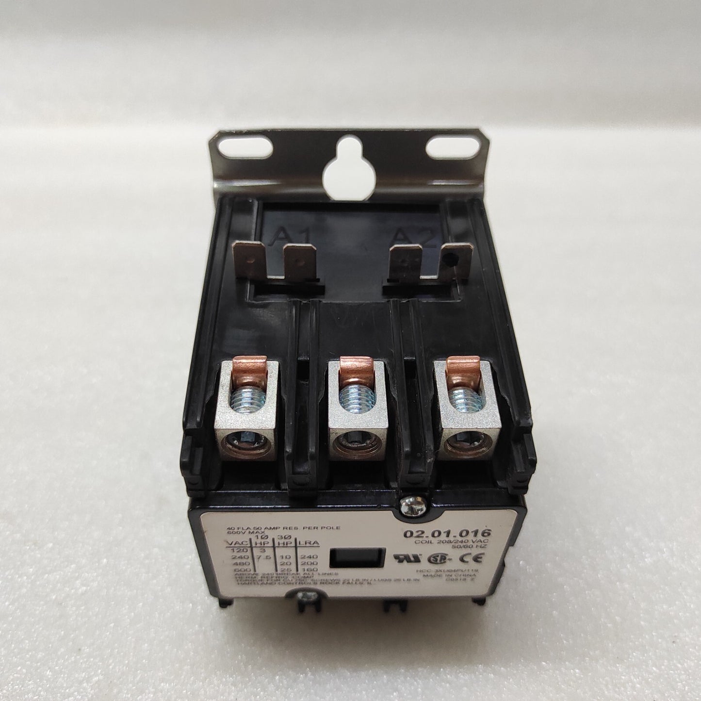02.01.016 MAGNETIC CONTACTOR HCC-3XU04PU119 208/240VAC