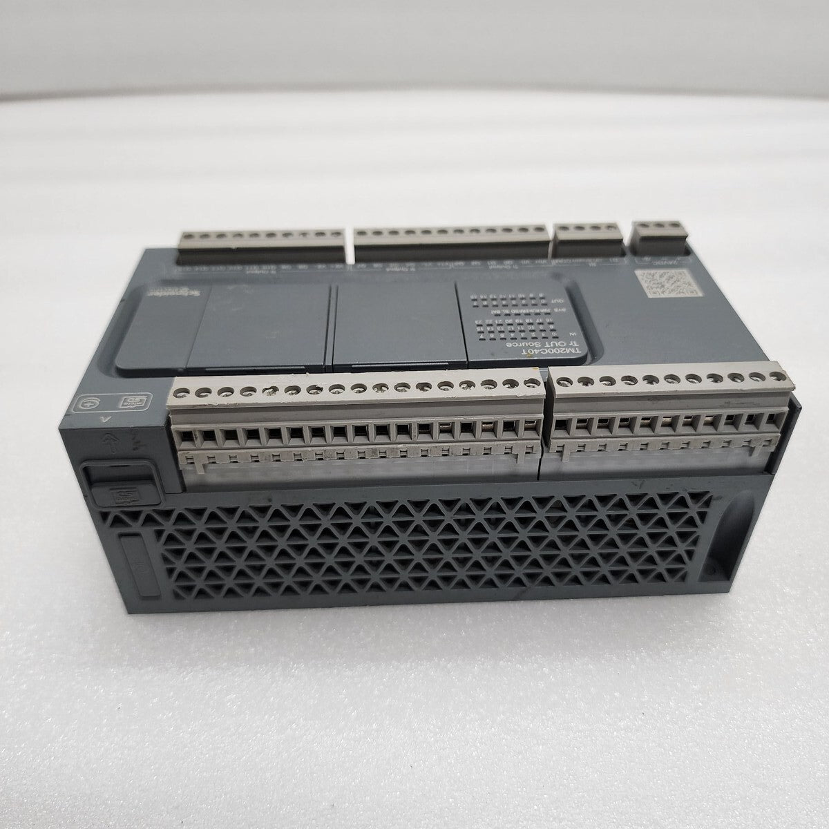 TM200C40T CONTROLLER M200 40 I/O TRANSISTOR SOURCE