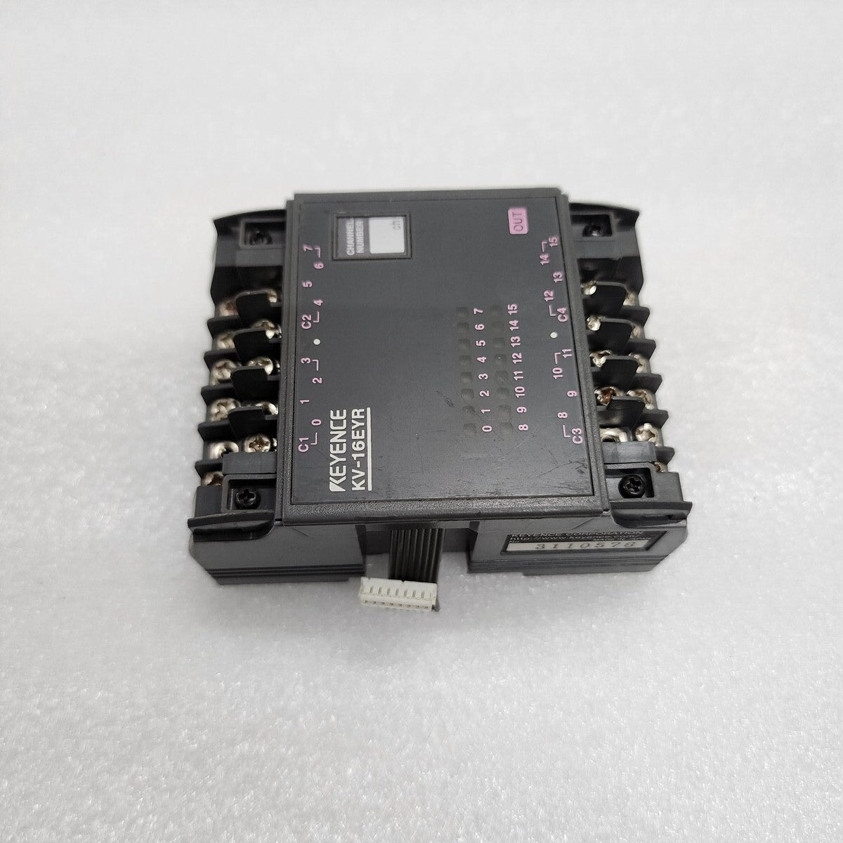 KEYENCE KV-16EYR OUTPUT EXPANSION UNIT