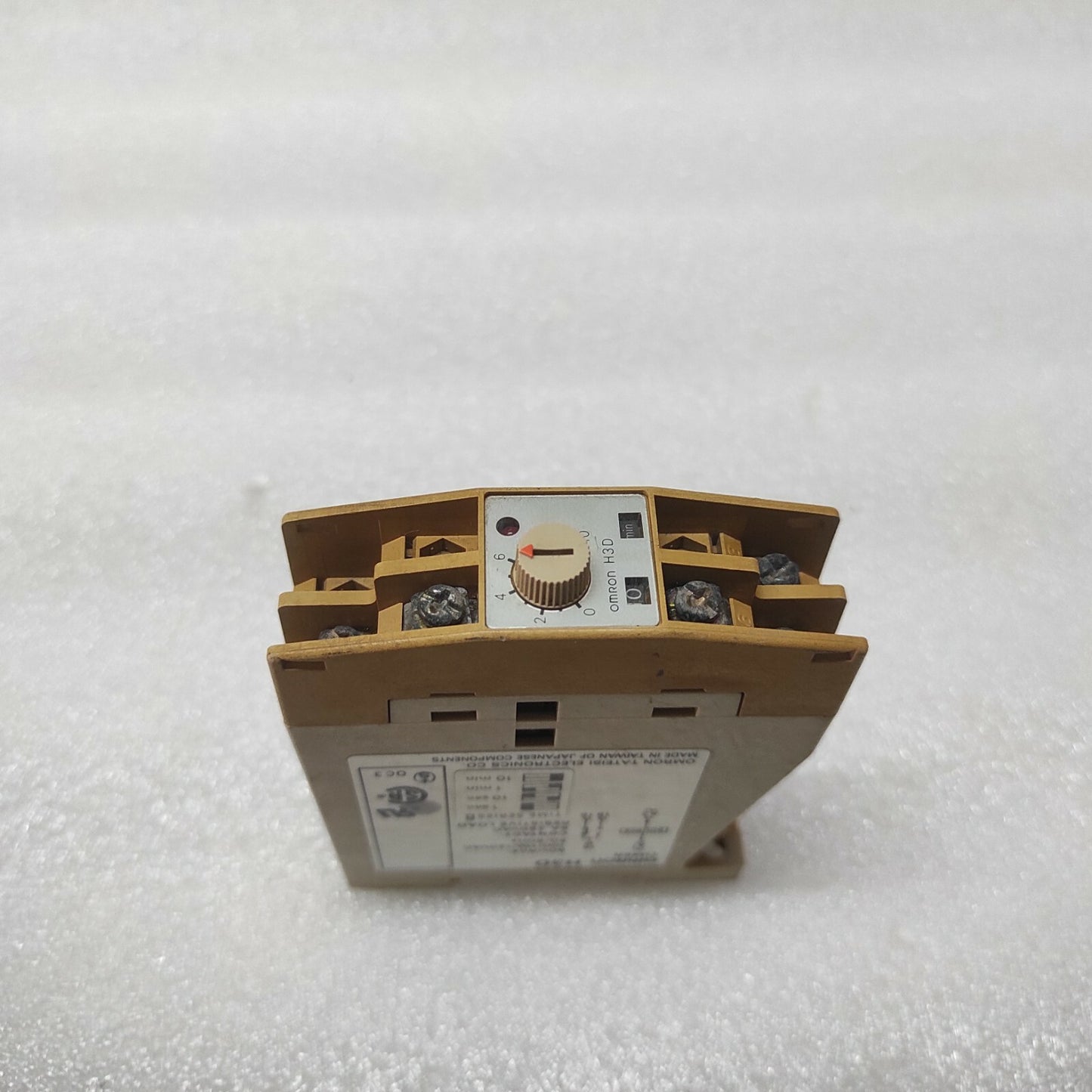 OMRON H3D TIMER 0-10 MIN 100-120VAC