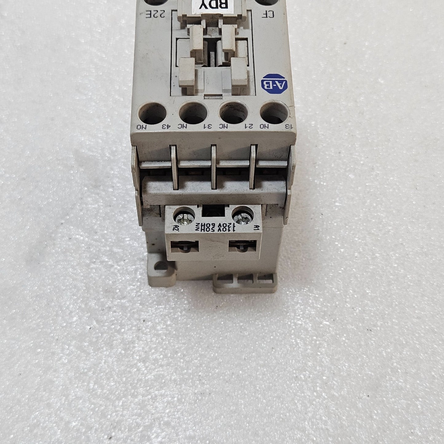 ALLEN BRADLEY CAT 700-CF220-A MAGNETIC CONTACTOR COIL VOLTAGE 110-120V